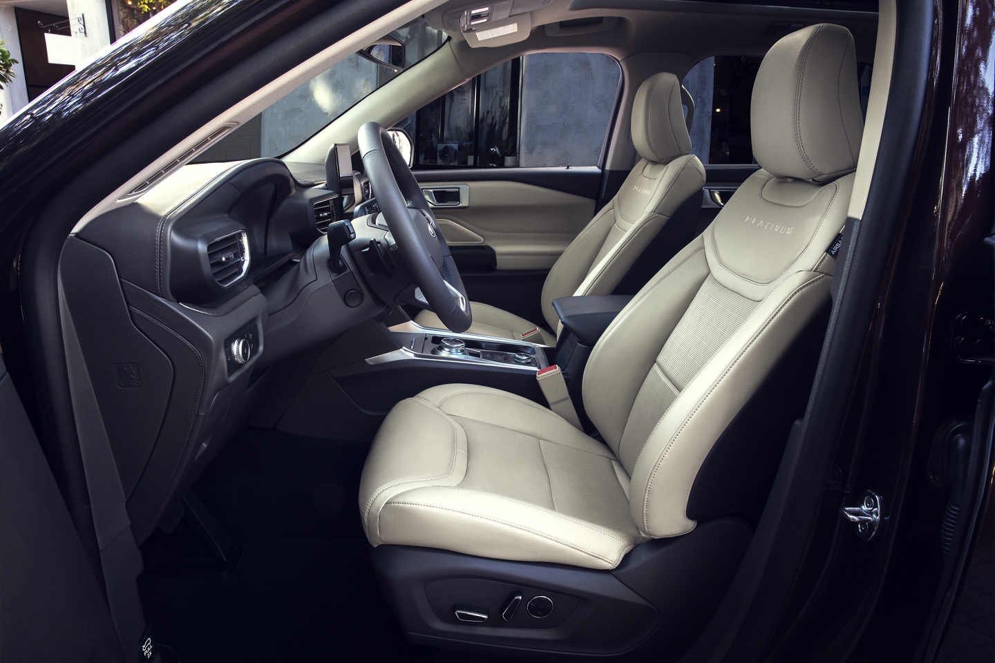 2020 Ford Explorer SUV Interior